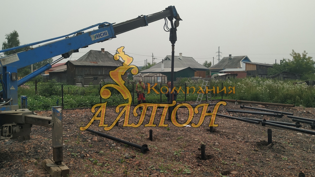 Фундамент бани на винтовых сваях.