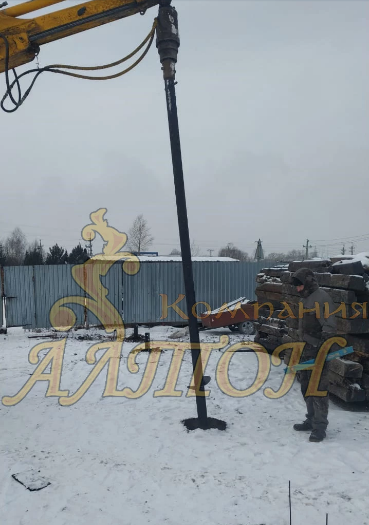 Монтаж Винтовых свай под Ангар.   ул. Заводская