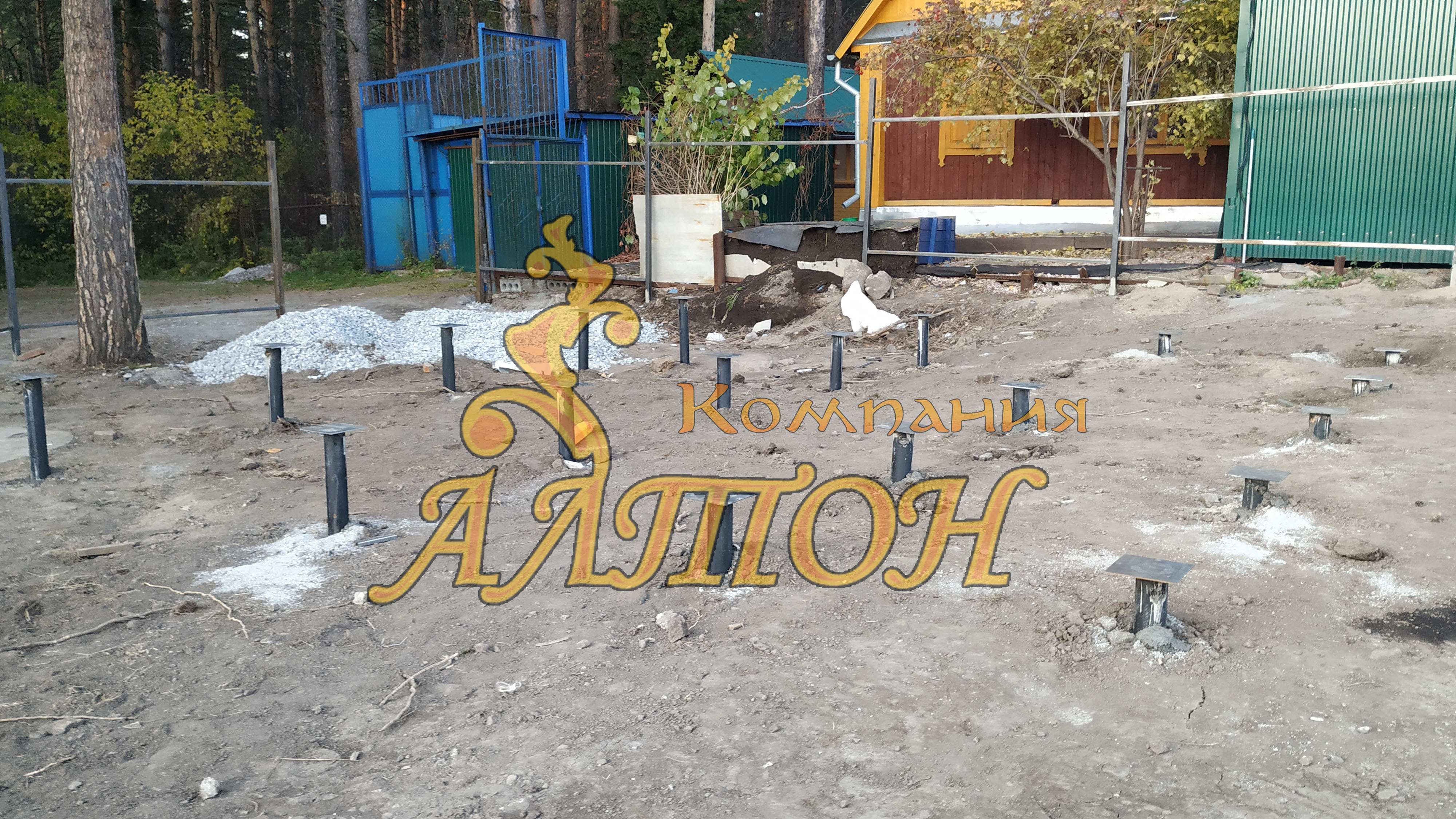Фундамент на винтовых сваях для каркасного дома.