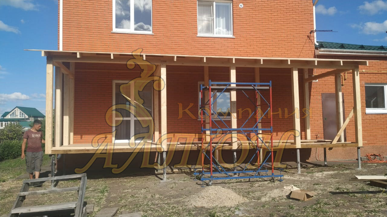 Пристройка на свайно-винтовом фундаменте.